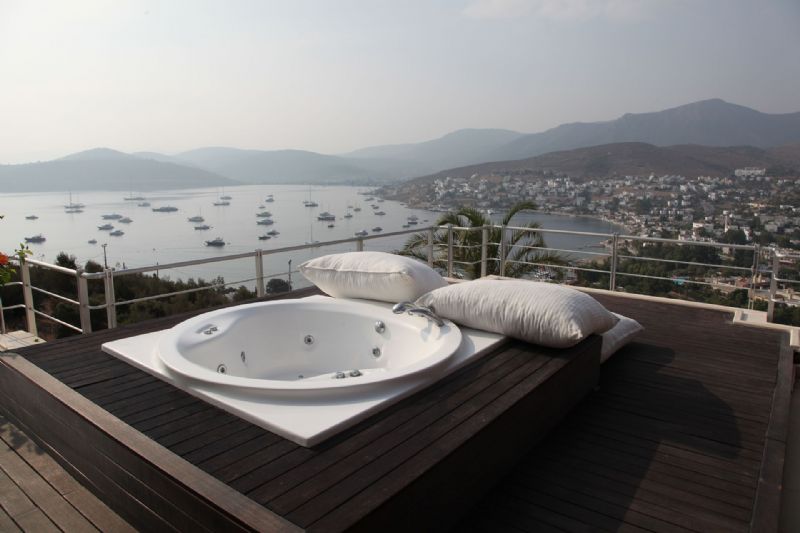 BODRUM TÜRKBÜKÜ AKDUVAR EVİ