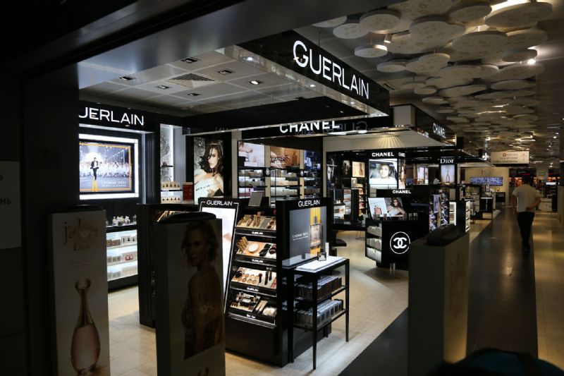 GUERLAIN KİEV BORISPIL HAVAALANI