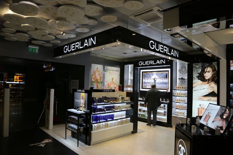 GUERLAIN KİEV BORISPIL HAVAALANI