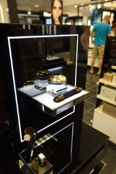 GUERLAIN VANCOUVER, KANADA